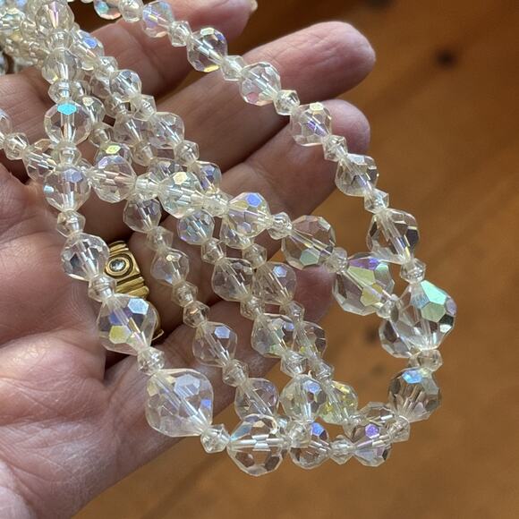 Vintage Lot of 3 Necklaces AB Crystal Faux Pearl Gold Tone Napier Monet Layered - Picture 12 of 16